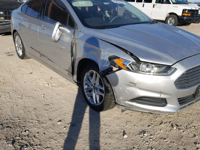 3FA6P0H74DR112786 - 2013 FORD FUSION SE SILVER photo 9