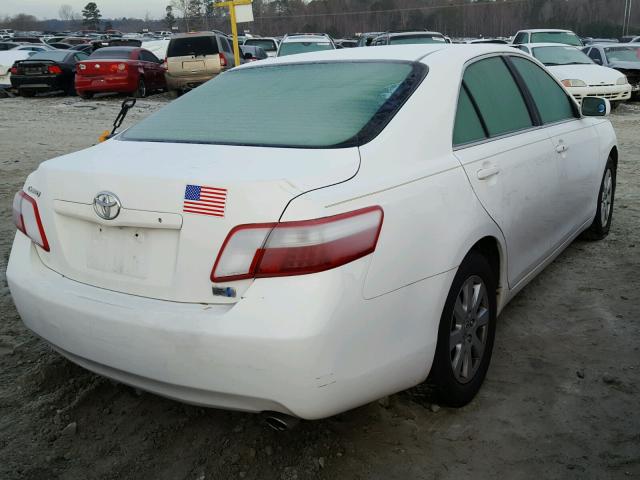 JTNBB46K273012559 - 2007 TOYOTA CAMRY NEW WHITE photo 4