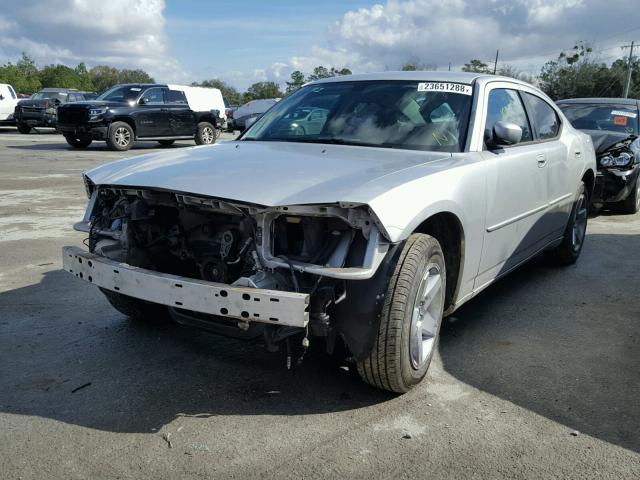 2B3CA3CV6AH197807 - 2010 DODGE CHARGER SX SILVER photo 2