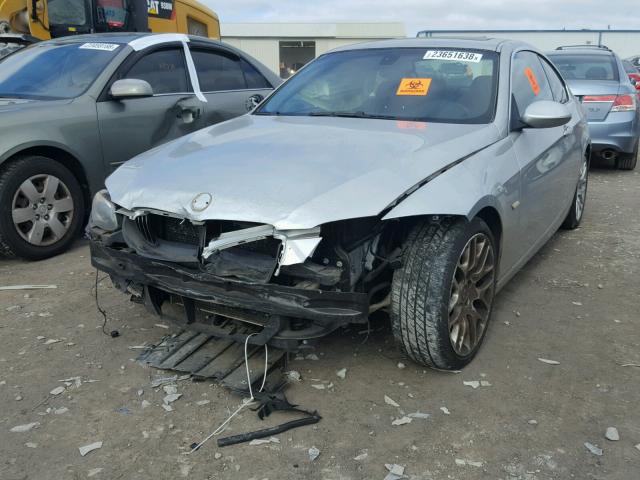 WBAWB33538P135244 - 2008 BMW 328 I SILVER photo 2