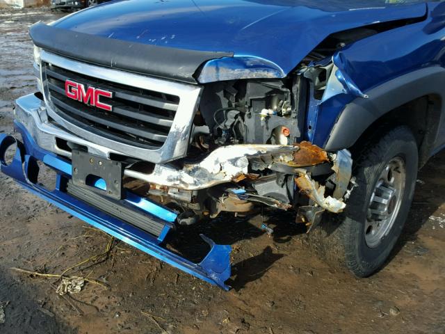 1GTGK13U23F236535 - 2003 GMC SIERRA K15 BLUE photo 9