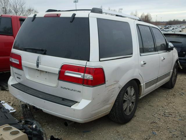 5LMJJ2J56AEJ04996 - 2010 LINCOLN NAVIGATOR WHITE photo 4