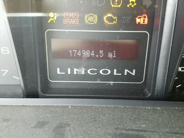 5LMJJ2J56AEJ04996 - 2010 LINCOLN NAVIGATOR WHITE photo 8