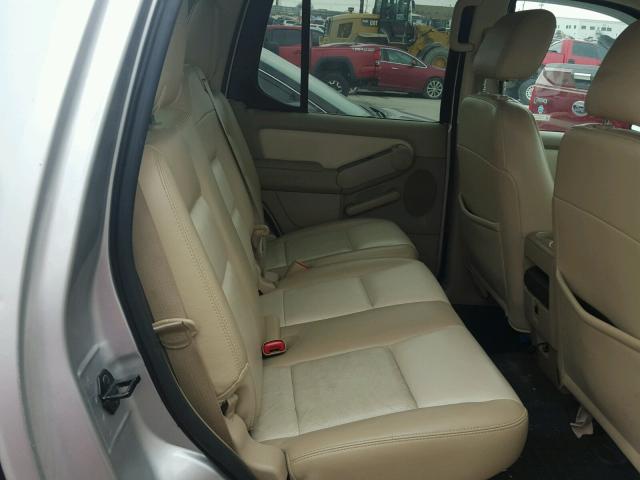 1FMEU53828UB30578 - 2008 FORD EXPLORER S SILVER photo 6