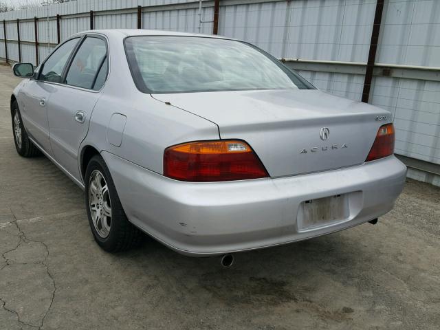 19UUA5656XA002596 - 1999 ACURA 3.2TL SILVER photo 3