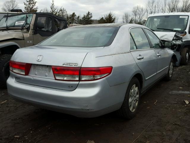 1HGCM563X3A047889 - 2003 HONDA ACCORD LX SILVER photo 4