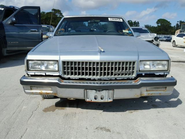 1G1BN51E7KR226691 - 1989 CHEVROLET CAPRICE CL Mavi fotoğraf 9