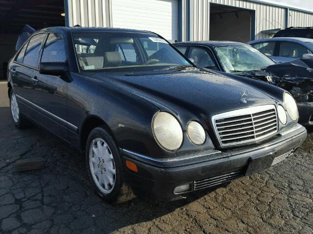 WDBJF65F8WA456641 - 1998 MERCEDES-BENZ E 320 BLACK photo 1