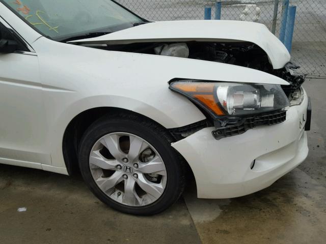 1HGCP3F85AA013203 - 2010 HONDA ACCORD EXL WHITE photo 9