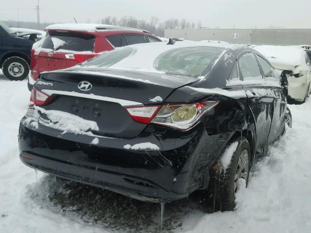 5NPEB4AC6DH608470 - 2013 HYUNDAI SONATA GLS BLACK photo 4