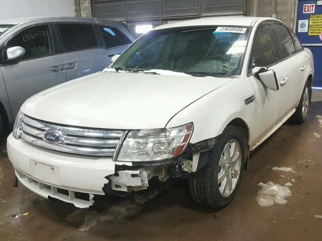 1FAHP23W69G100317 - 2009 FORD TAURUS SE WHITE photo 2