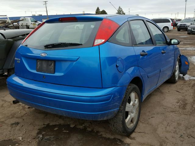 1FAHP37N67W342096 - 2007 FORD FOCUS ZX5 BLUE photo 4