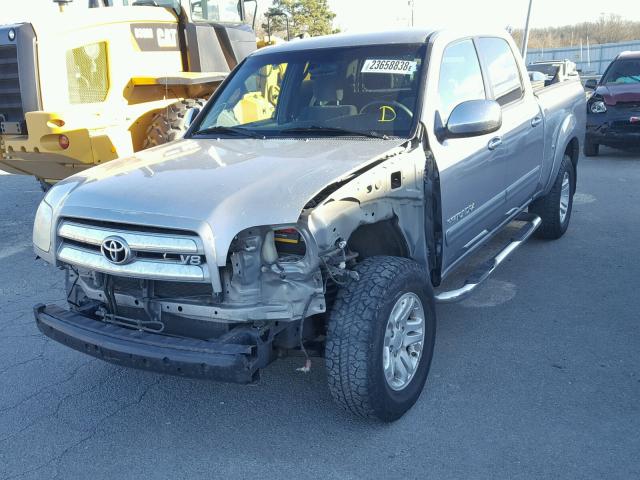 5TBET34115S490611 - 2005 TOYOTA TUNDRA DOU SILVER photo 2