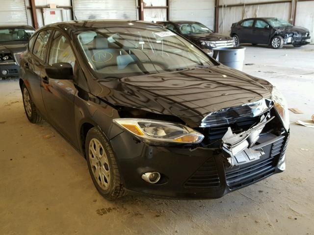 1FAHP3K2XCL443490 - 2012 FORD FOCUS SE BLACK photo 1