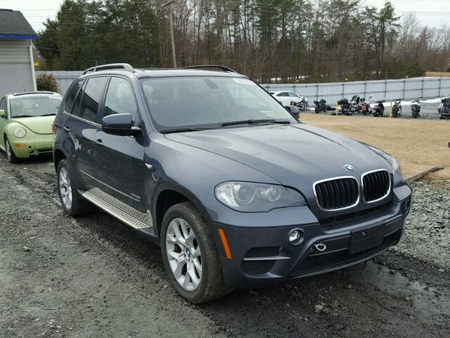 5UXZV4C5XBLL58083 - 2011 BMW X5 XDRIVE3 GRAY photo 1