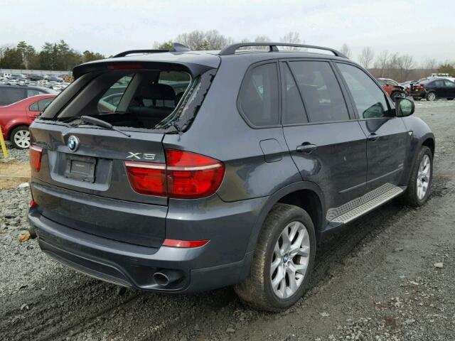 5UXZV4C5XBLL58083 - 2011 BMW X5 XDRIVE3 Մոխրագույն լուսանկար 3