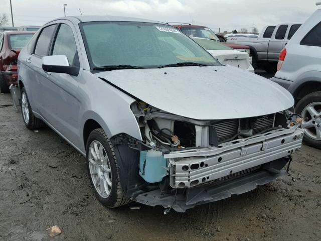 1FAHP3HN5BW167718 - 2011 FORD FOCUS SEL SILVER photo 1