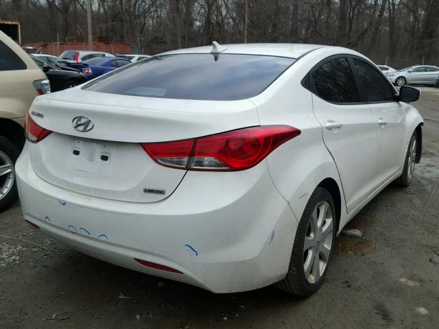 5NPDH4AE8DH423834 - 2013 HYUNDAI ELANTRA GL WHITE photo 3