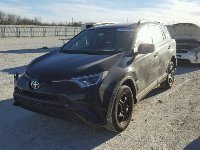 2T3BFREVXGW448977 - 2016 TOYOTA RAV4 LE BLACK photo 2