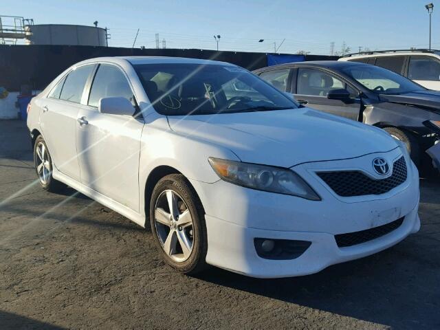 4T1BF3EK4AU509257 - 2010 TOYOTA CAMRY BASE WHITE photo 1