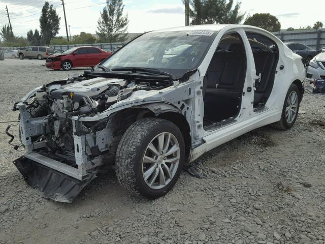 JN1BV7APXFM331817 - 2015 INFINITI Q50 BASE Blanco foto 2