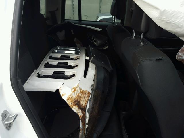 1C4NJDBB5ED568043 - 2014 JEEP COMPASS SP WHITE photo 6