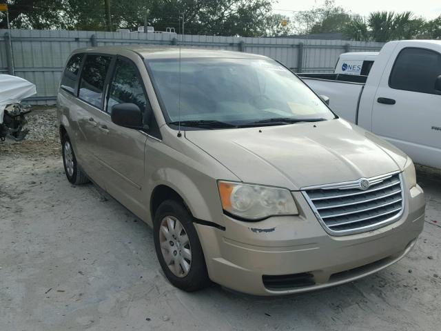 2A8HR44E89R551763 - 2009 CHRYSLER TOWN & COU GOLD photo 1