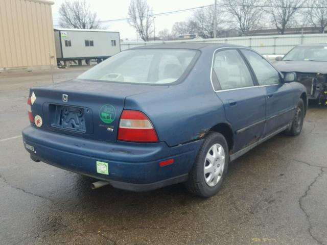 1HGCD5639RA173685 - 1994 HONDA ACCORD LX TEAL photo 4