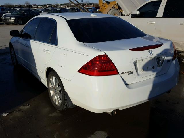 1HGCM66597A029834 - 2007 HONDA ACCORD EX WHITE photo 3