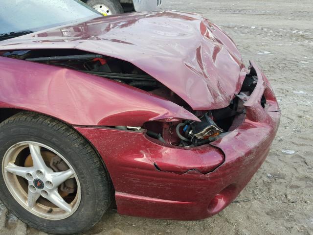 1G2WK52J12F286436 - 2002 PONTIAC GRAND PRIX RED photo 9