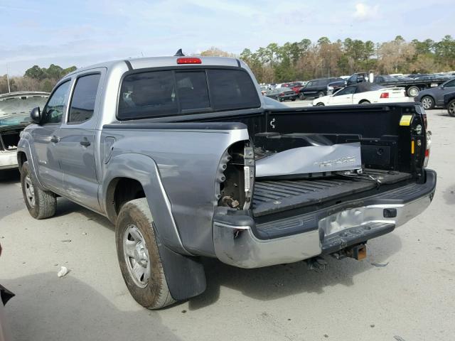 5TFJU4GN4FX084504 - 2015 TOYOTA TACOMA DOU GRAY photo 3