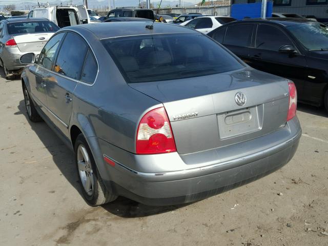 WVWRH63B94P248521 - 2004 VOLKSWAGEN PASSAT GLX GRAY photo 3