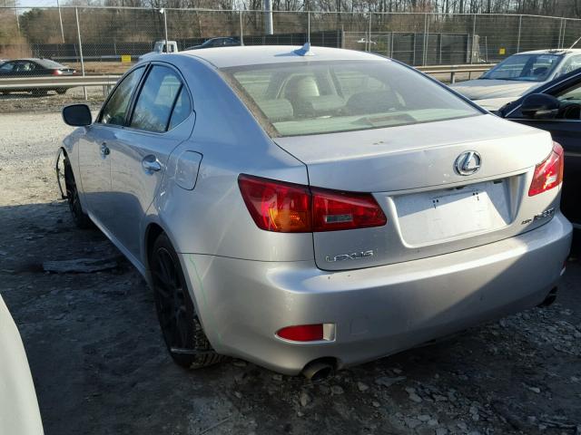 JTHCK262372013656 - 2007 LEXUS IS 250 SILVER photo 3