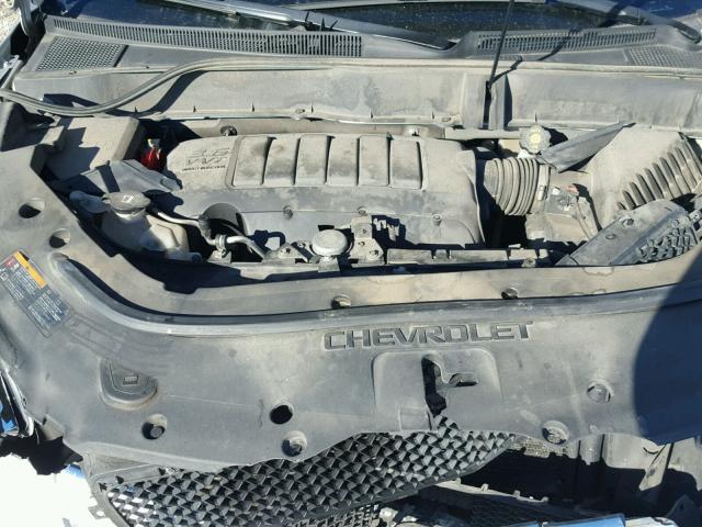 1GNKRFEDXCJ405625 - 2012 CHEVROLET TRAVERSE L SILVER photo 7