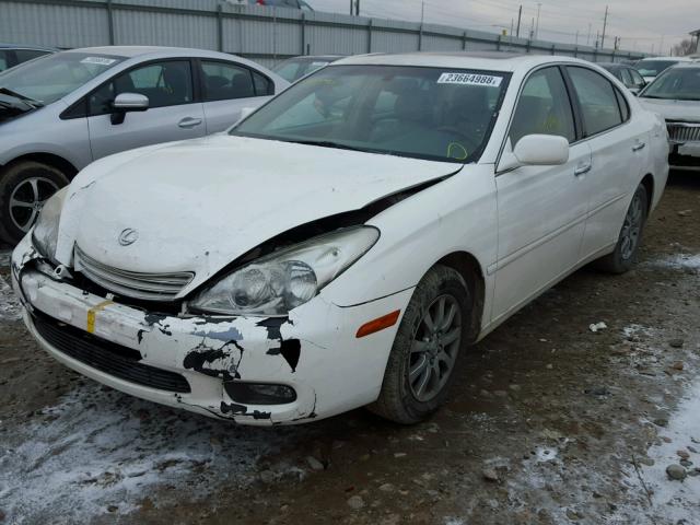 JTHBF30G136007688 - 2003 LEXUS ES 300 WHITE photo 2