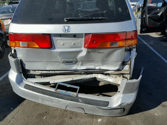 5FNRL18052B050728 - 2002 HONDA ODYSSEY EX SILVER photo 9