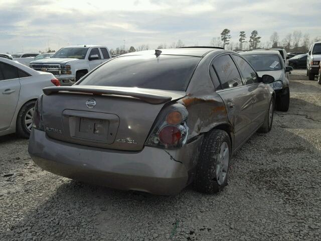 1N4AL11D32C109207 - 2002 NISSAN ALTIMA BAS GRAY photo 4