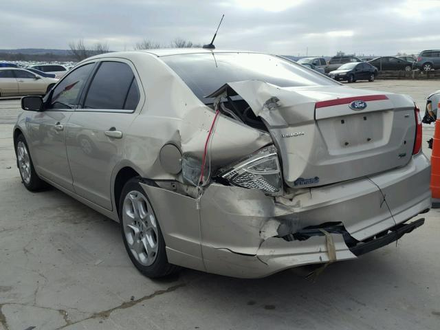 3FAHP0HG3AR379311 - 2010 FORD FUSION SE CREAM photo 3