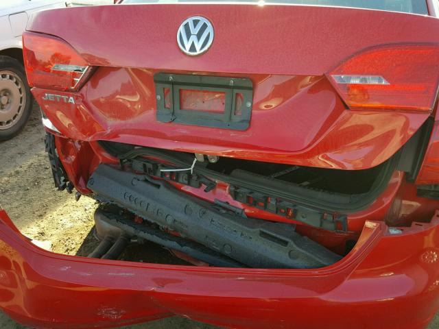 3VW2K7AJ6EM438512 - 2014 VOLKSWAGEN JETTA BASE RED photo 9