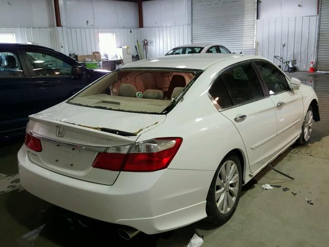 1HGCR2F75DA074986 - 2013 HONDA ACCORD EX WHITE photo 4