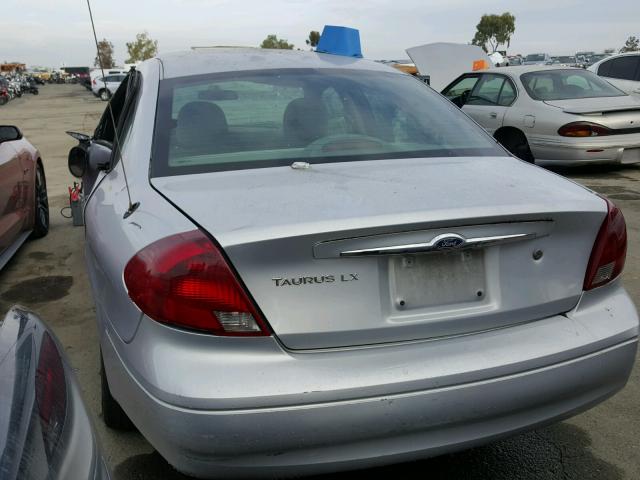 1FAFP52U0YG279980 - 2000 FORD TAURUS LX SILVER photo 3