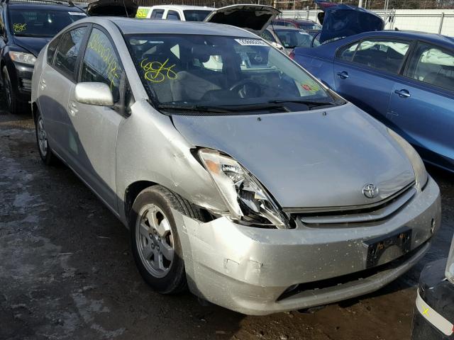 JTDKB22U540059324 - 2004 TOYOTA PRIUS SILVER photo 1