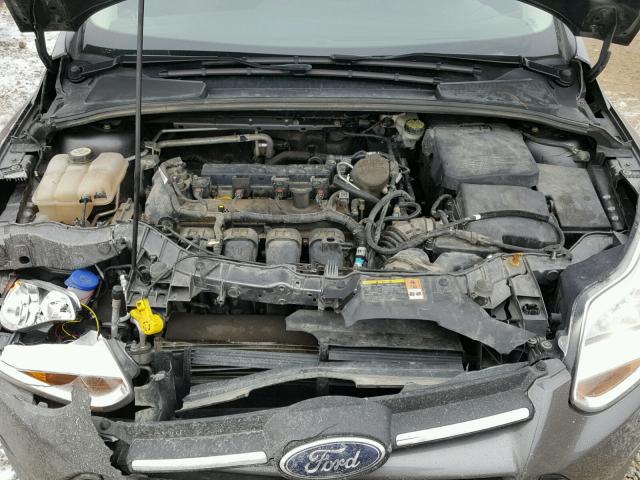 1FADP3F27DL350291 - 2013 FORD FOCUS SE GRAY photo 7