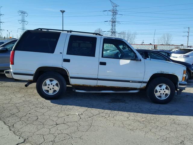 1GNEK13K6SJ416755 - 1995 CHEVROLET TAHOE K150 WHITE photo 10