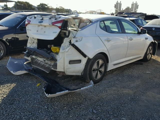 KNAGM4AD6B5006545 - 2011 KIA OPTIMA HYB WHITE photo 4