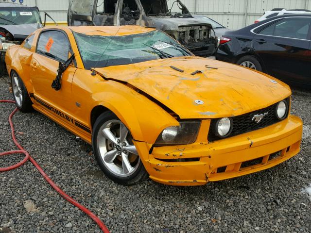 1ZVFT82H475328390 - 2007 FORD MUSTANG GT YELLOW photo 1