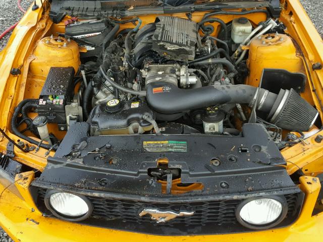 1ZVFT82H475328390 - 2007 FORD MUSTANG GT YELLOW photo 7