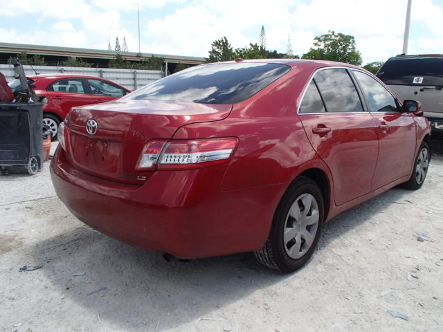 4T1BF3EK4BU160005 - 2011 TOYOTA CAMRY BASE RED photo 4