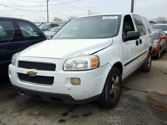 1GNDV23177D157330 - 2007 CHEVROLET UPLANDER L WHITE photo 2