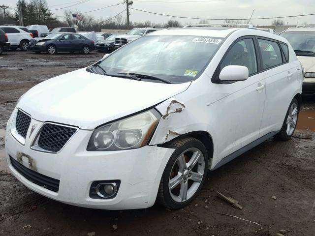 5Y2SP67019Z473931 - 2009 PONTIAC VIBE WHITE photo 2